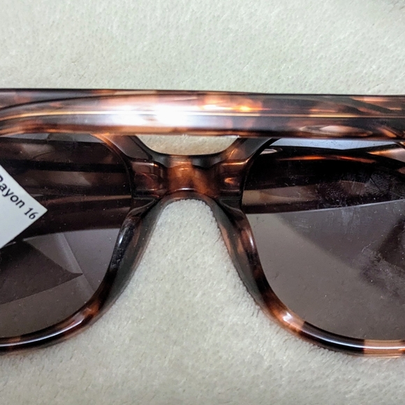 Sunglasses 😎 - Picture 6 of 6